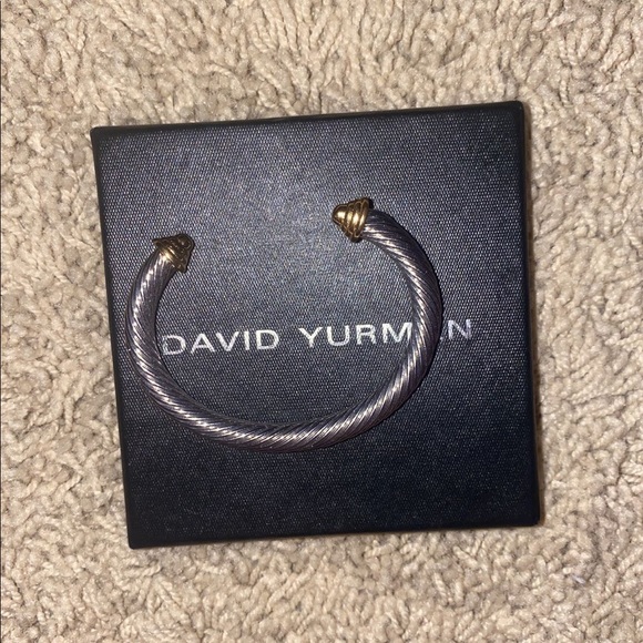 Authentic David Yurman Bracelet - Picture 4 of 4